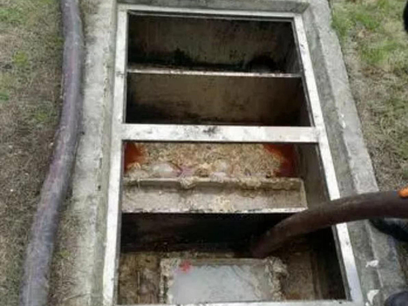 昌吉隔油池清理